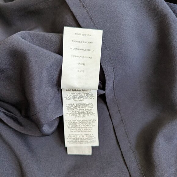 J. Crew Women's Pleated Skirt Size 4 Navy Chiffon Preppy - Picture 9 of 9